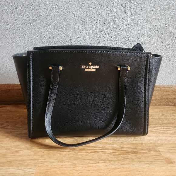 kate spade Handbags - Kate Spade Crossbody/Handbag